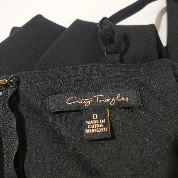 City Triangles Mesh Criss Cross Side Panel Halter Skater Mini Dress Size 0 LBD - Picture 7 of 10